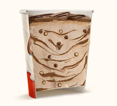 kinder bueno Eis Becher aufgeschnitten